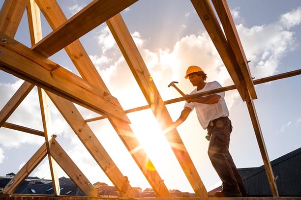 Construction_Worker_in_Sun