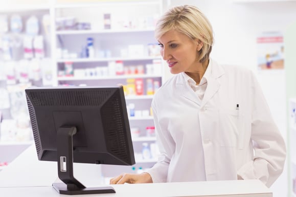 Pharmacist_on_PDMP.jpg