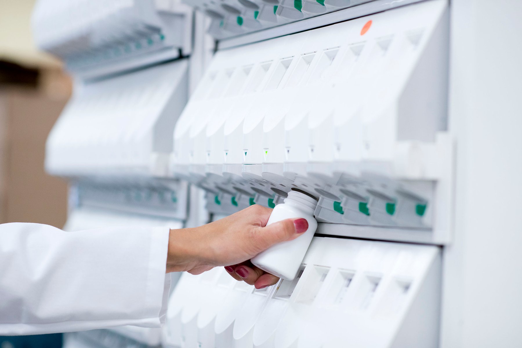 technology_advancements_in_pharmacy