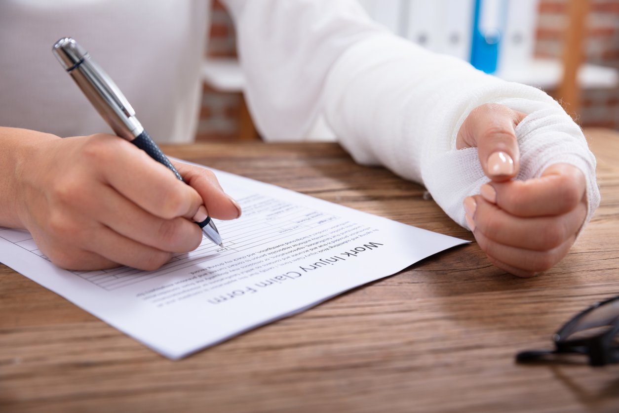 Workers Comp 101 Do Employers Have To Pay For Workers Compensation 