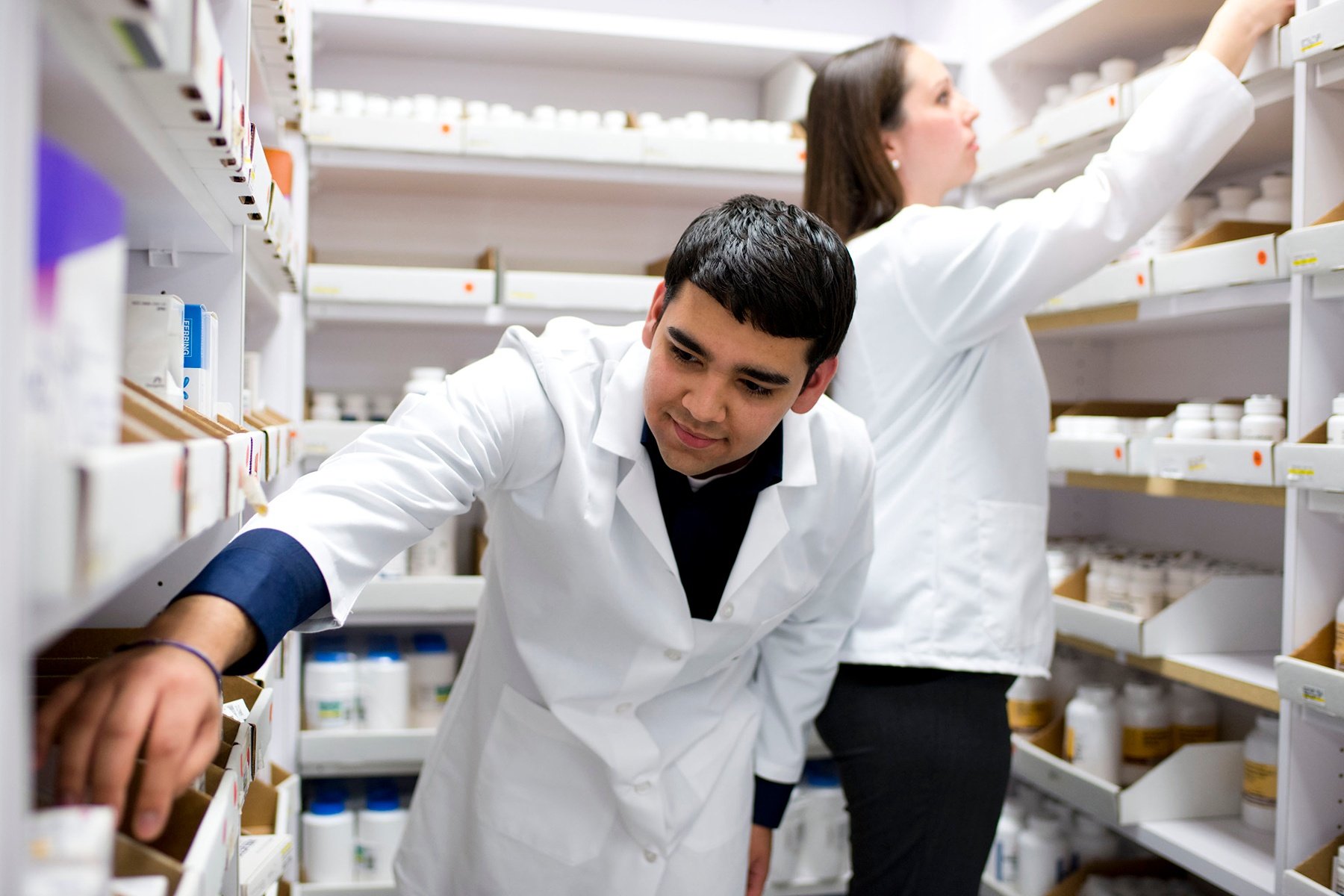 4 Ways You Can Celebrate Your Pharmacist